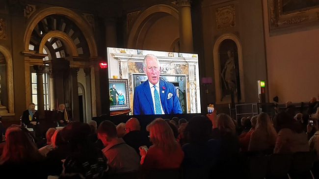 Carlo d'Inghilterra, videomessaggio a Pitti Uomo