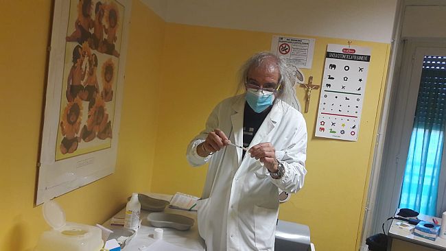 Coronavirus: ancora 30 morti e 6.648 nuovi casi