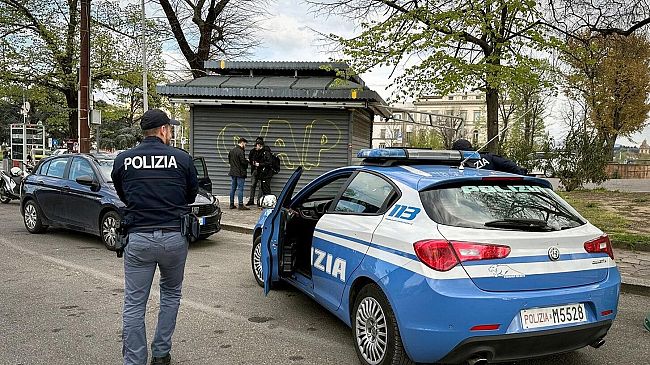 Furti su auto alle Cascine: arrestato 44enne senza fissa dimora