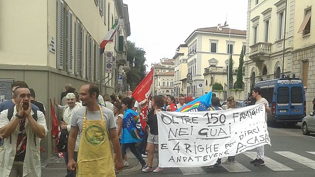 Carrefour acquisisce 17 punti vendita Il Centro