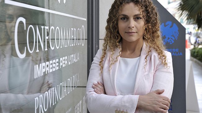 Aiuti a ristoranti, bar e imprese del divertimento: presentate 4.936 domande