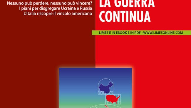 Una catena umana per la pace, intorno agli Uffizi, il 25 febbraio