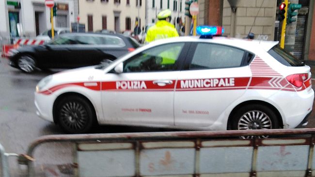 Tentato furto in via dell’Isolotto, due arresti