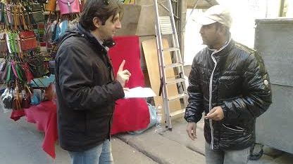 Immigrati, decalogo del rispetto distribuito a Firenze