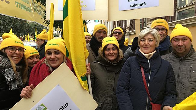 Olio da salvare: a Roma i giovani di Coldiretti Toscana da Arezzo, Grosseto e Siena