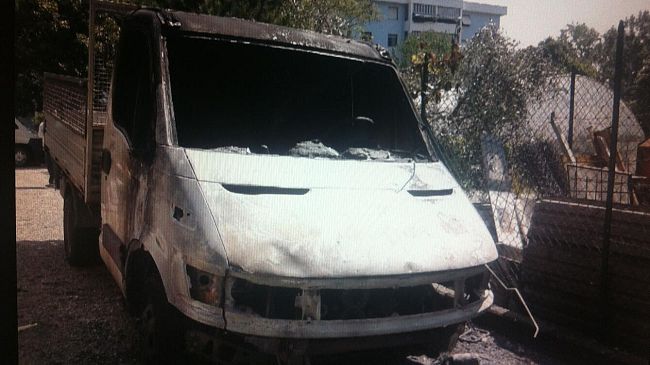 Un furgone per Il Cerro, la colletta dopo l'atto vandalico