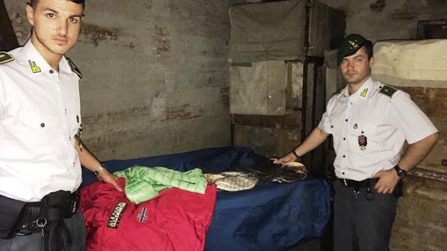 Prato: ai poveri 4 mila capi di abbigliamento sequestrati