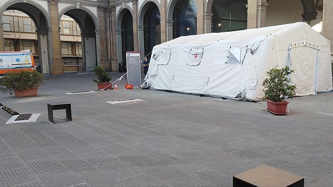 Coronavirus, salgono i positivi in Toscana