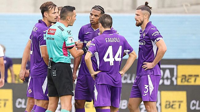 Viola, la rabbia non si ferma 