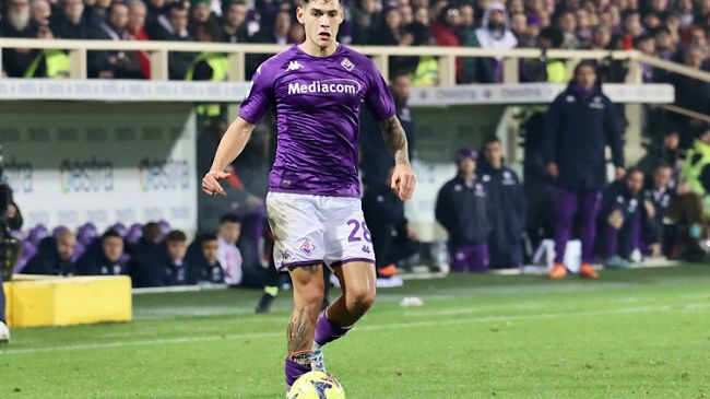 martinez-quarta-il-chino-saluta-firenze