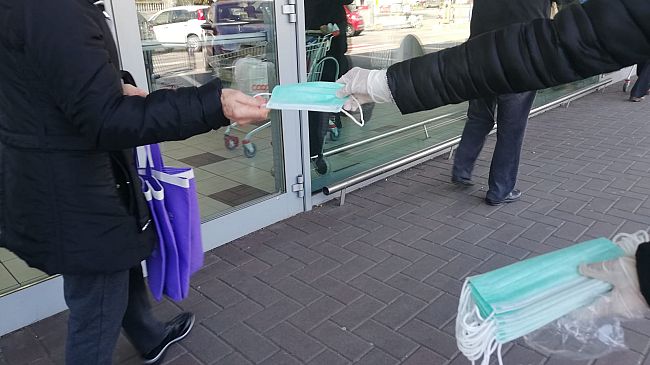 Mascherine gratuite: dal 5 giugno al via la distribuzione in edicola 