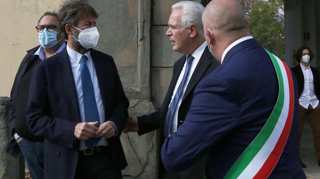 Franceschini in visita alla Villa Ambrogiana di Montelupo
