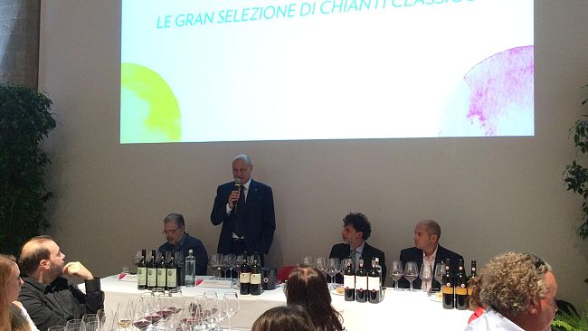 Chianti Classico e Champagne raccontati in 49 foto d’autore