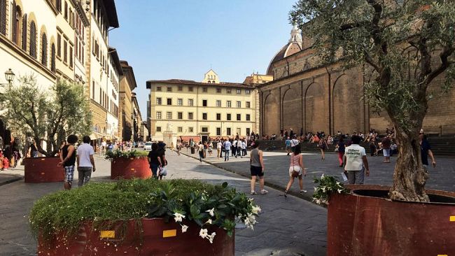 Firenze contro il terrorismo: cercasi idee di arredo urbano