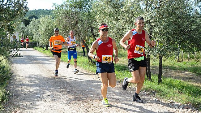 il-2-giugno-2019-la-3a-edizione-della-chianti-classico-marathon