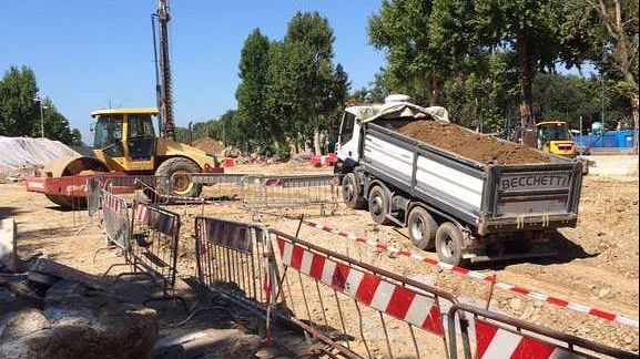 Tutti sulla Tramvia a Firenze: rischio di confondere necessità e virtù