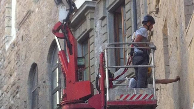 Gabbia di rame per Palazzo Vecchio: rischio fulmini da clima impazzito
