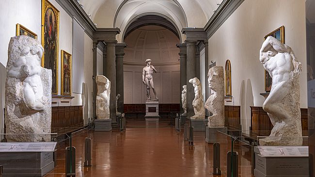 Galleria dell’Accademia, aperture straordinarie ad agosto