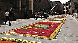 La grande notte dell'infiorata a Cerreto Guidi