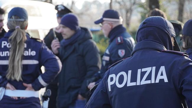 Ricercata individuata e arrestata, blitz interforze