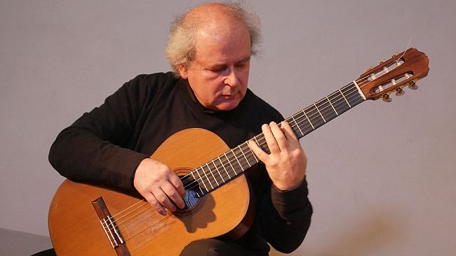 Ganesh Del Vescovo in concerto a Sesto Fiorentino martedì 25 luglio