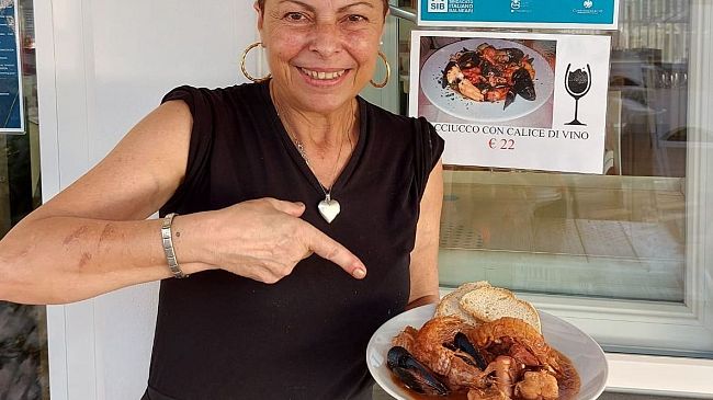 Mucco pisano, stoccafisso alla livornese, cacciucco, ribollita e...