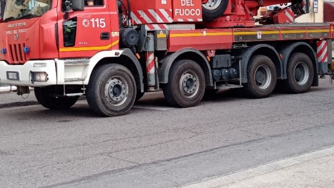 Bus in fiamme a Barga, come può essere successo?