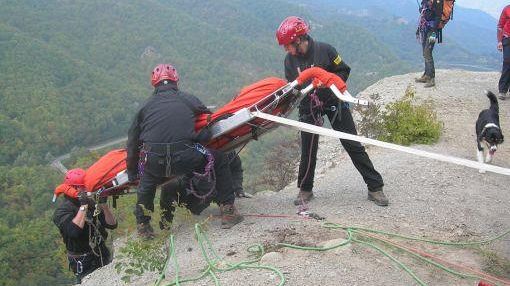 Parco sicuro: la collaborazione tra il Corpo Nazionale del Soccorso Alpino e Speleologico del Club Alpino Italiano