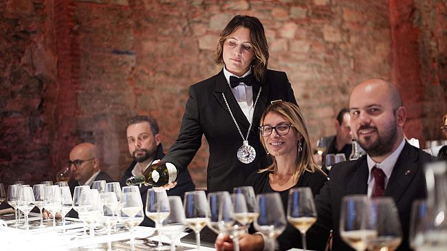 Vinoè: la III edizione della kermesse enoica dal 27 al 29 ottobre 2018 alla Stazione Leopolda