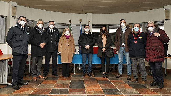 “Vaccinare il personale che lavora in carcere e i detenuti”