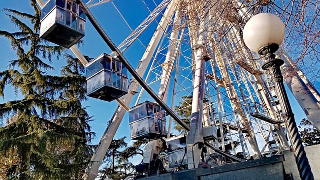 Ruota panoramica fissa a Firenze, il Pd tira dritto