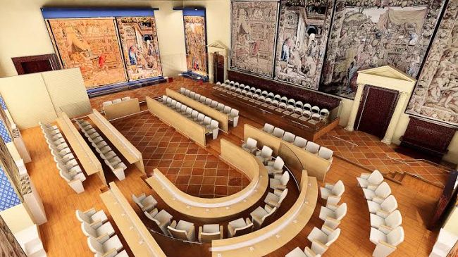 Palazzo Vecchio, arrivano gli arazzi e cambia il Salone de' Ducento