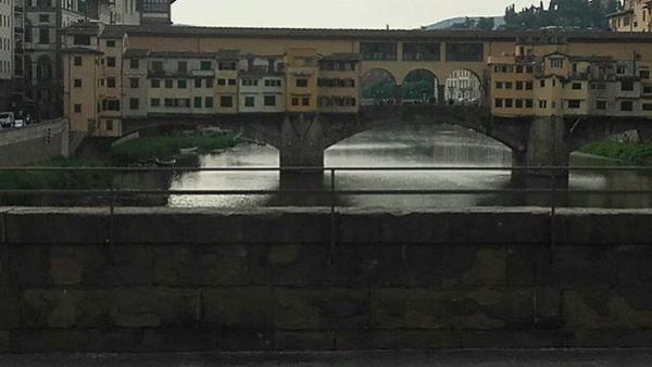 Anche Eugenio Giani boccia la ringhiera su ponte Santa Trinita