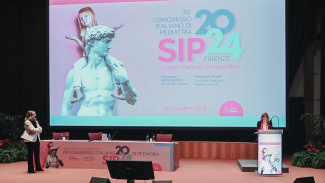 Aumentano ansia e disturbi gastrointestinali nei bambini