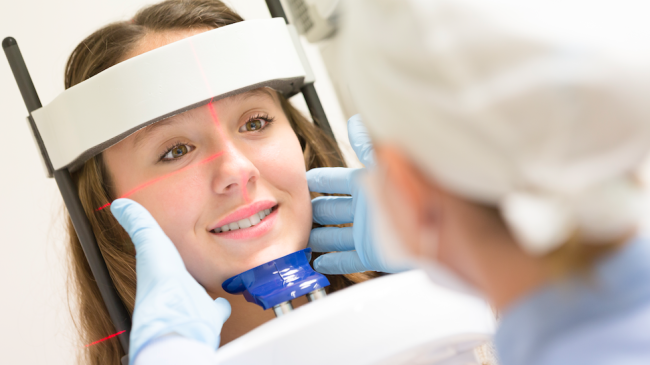 Prevenzione odontoiatrica gratuita: igienisti nelle scuole