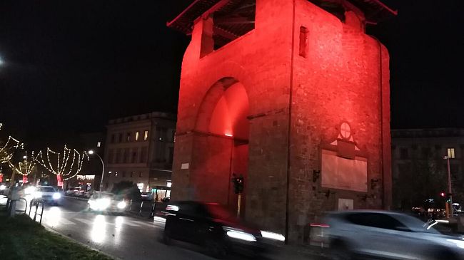 F-Light 2019, l'incantevole sequenza di Porta alla Croce