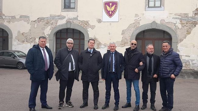 Cortei: a Firenze e Pisa solidarietà del sindacato ai poliziotti