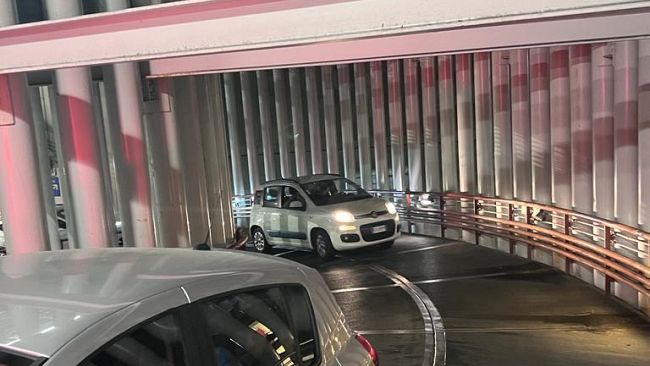 Scherzi di Halloween bloccano la mobilità fiorentina