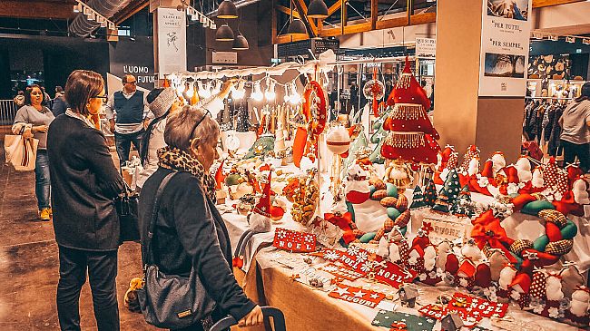 Il più grande parco tematico dedicato al Natale aprirà a Bologna