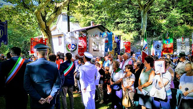 A Stazzema la cerimonia a 74 anni dall’eccidio