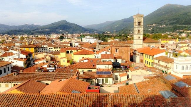 tracolla-il-pil-della-toscana