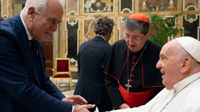 Morto Papa Francesco, le reazioni in Toscana