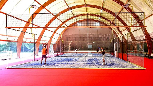 Un torneo di padel per l'Ospedale Pediatrico Meyer di Firenze