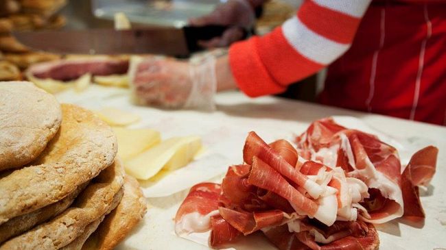 Artigianato: domani tour enogastronomico a Firenze