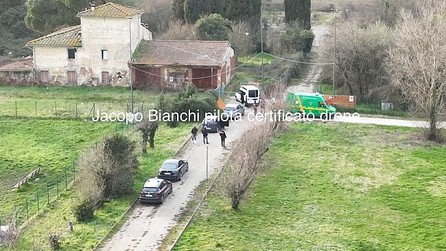 scandicci-cadavere-di-donna-nellex-cnr