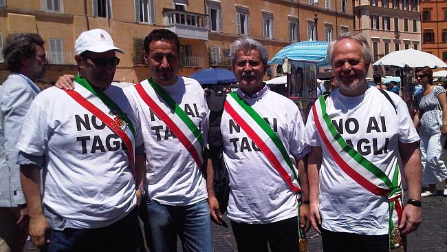 I toscani al fianco dell'ANCI contro la manovra