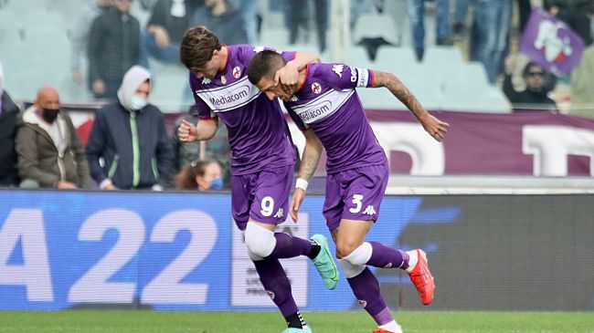 La Fiorentina travolge il Cagliari