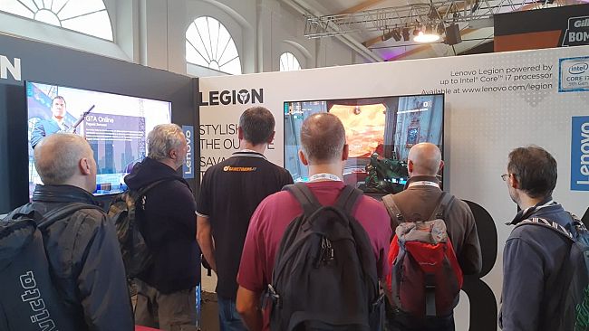 Lucca: scala le Mura nei panni di un personaggio di Assassin’s Creed