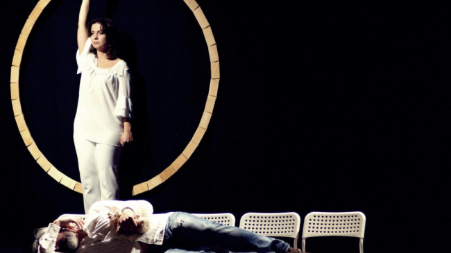 Al Teatrodante la commedia “Oblò - Lavaggio cuori delicati”