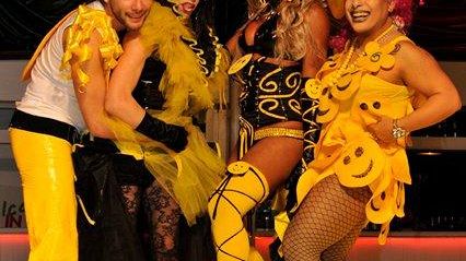 Viola Valentino a Torre del lago (LU)